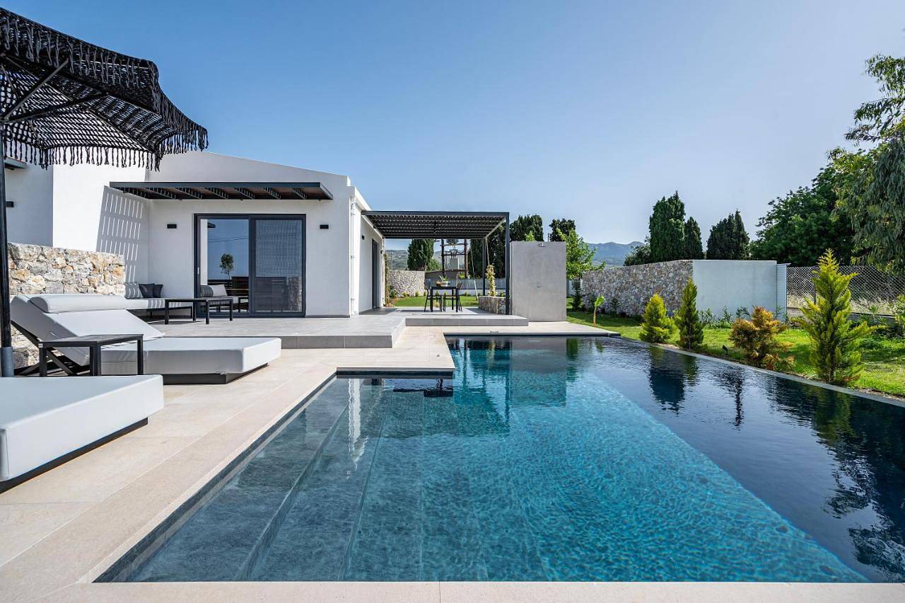 Campo Premium Stay Private Pool Villas in Kos
