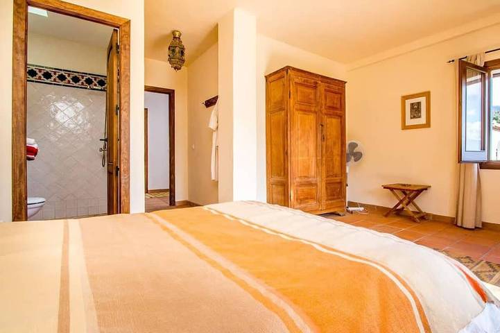 Gran piscina privada, 7 amplios dormitorios, 5 baños (4 en suite) Tres Terrazas in Chite, Lecrín