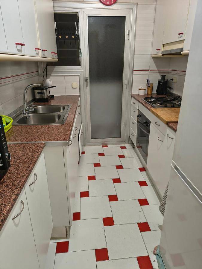 Double Room with Shared Bathroom in Barcelona Centre, Barcellona
