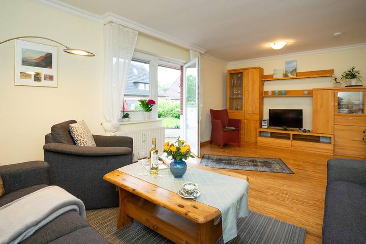 Ferienwohnung für 3 Personen, mit Terrasse und Garten in Sylt-Ost
