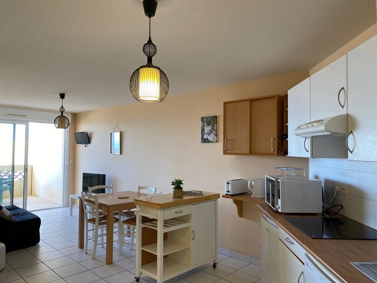 Entire apartment, T2 Apartment with terrace, parking, pets allowed in Vieux-Boucau-les-Bains, Côte d’Argent