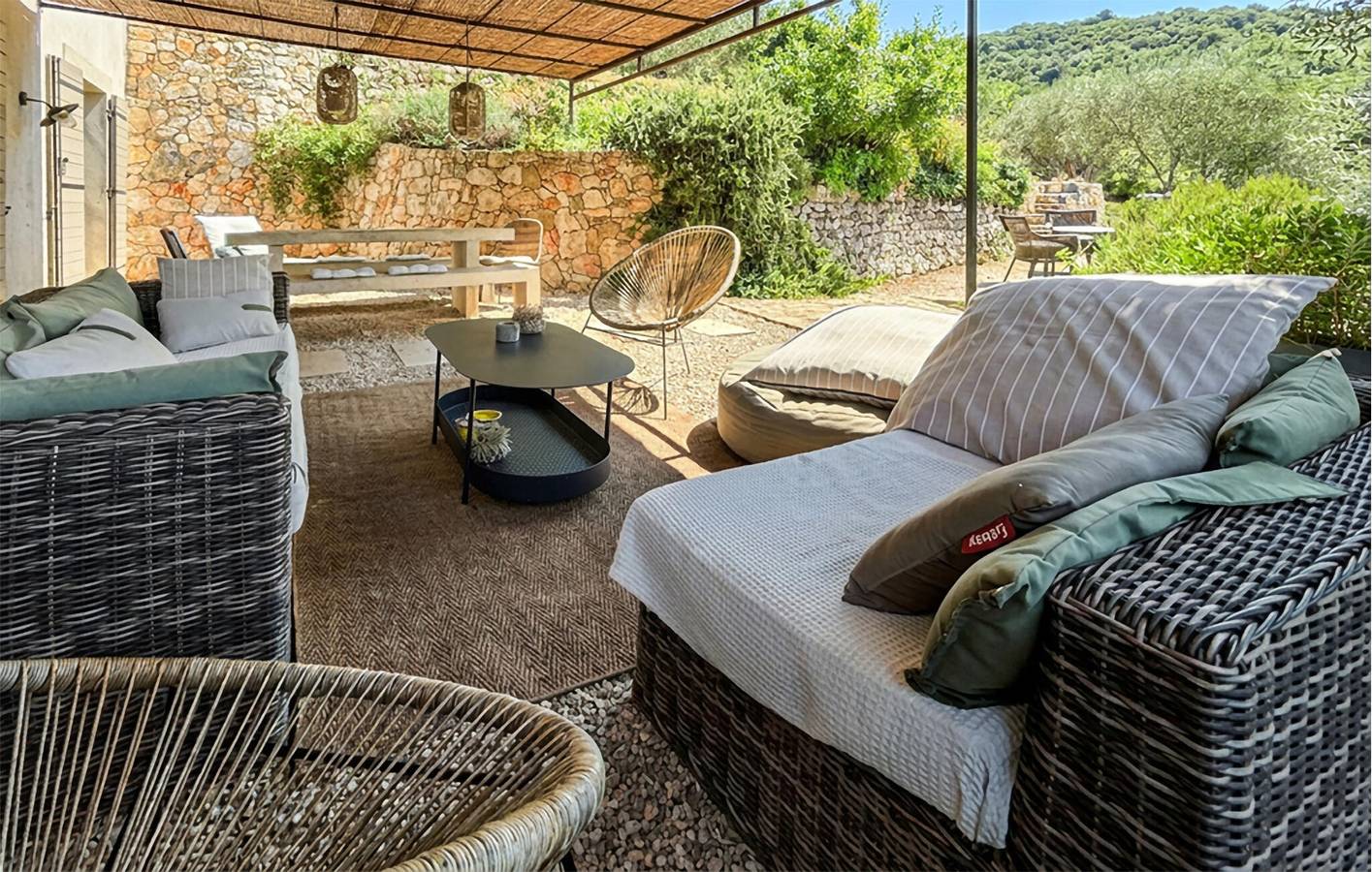 Appartement confortable avec piscine à Grasse - WiFi, parking, terrasse in Grasse, Côte méditerranéenne (France)