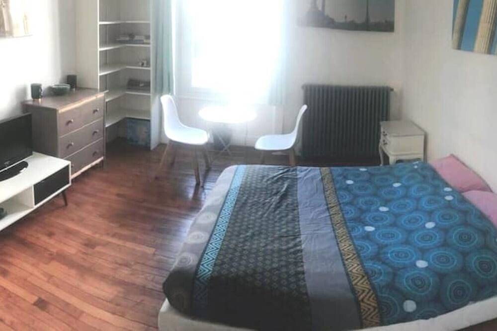 Apartamento entero, \"Le Klein\", Studio au Calme au Centre de Besançon in Chaprais-Cras, Besanzón