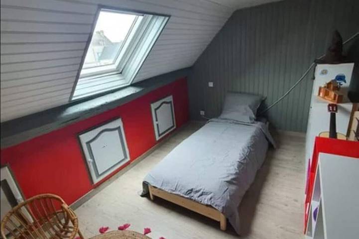 Gîte pour 9 personnes, avec terrasse et jardin dans Saint-Georges-sur-Arnon - 4