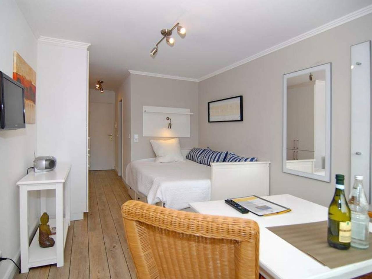 Ganze Ferienwohnung, Metropol, Whg. 1, Landseite in Westerland, Sylt