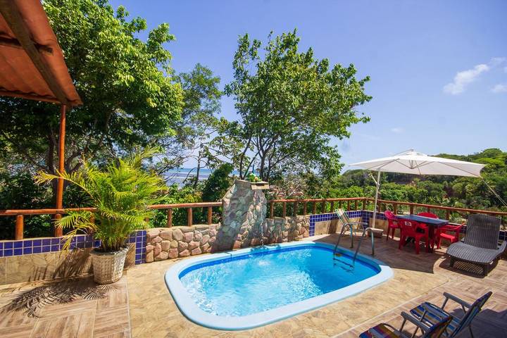 Ferienhaus für 8 Personen, mit Balkon und Pool - 1