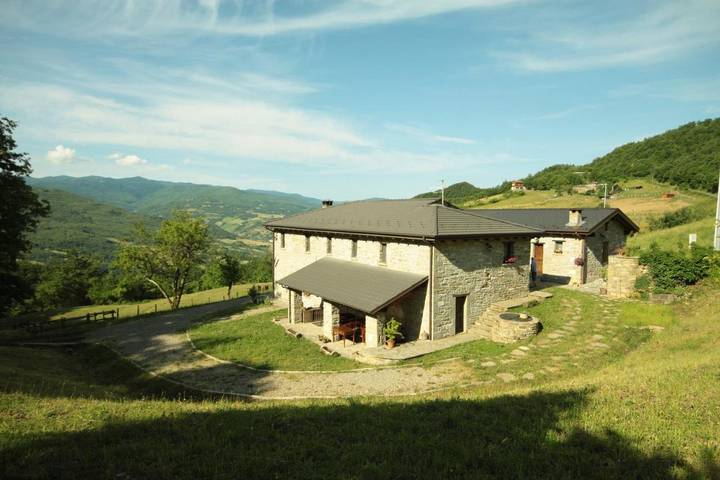 Location de vacances pour 4 personnes, avec jardin et vue à Borgo Val di Taro - 3