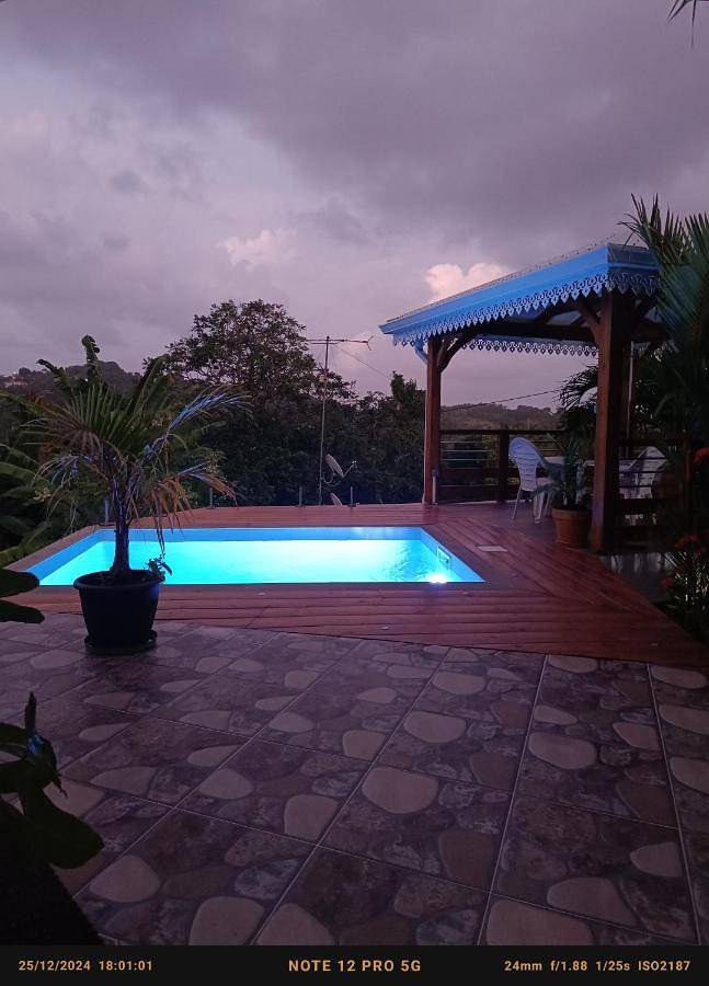 Maison d’hôte pour 2 personnes, avec piscine et terrasse dans Le Marin - 4