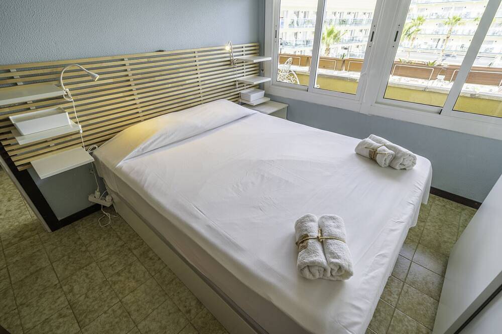 Geheel appartement, Homeholidaysrentals Singular - Costa Barcelona in Pineda de Mar, Costa del Maresme