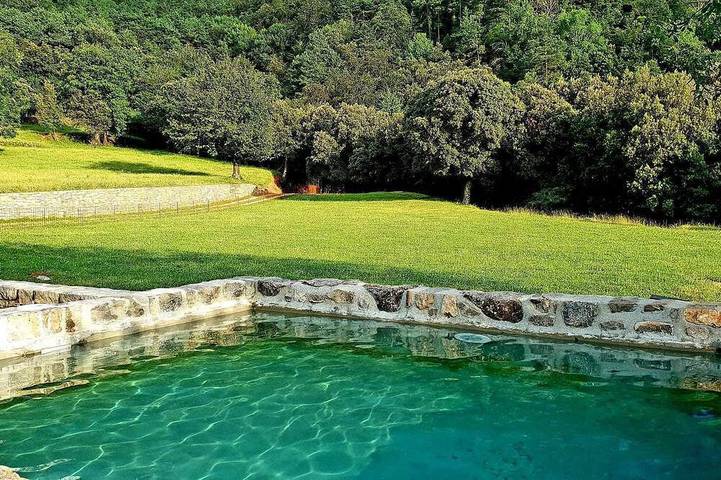 Casa de vacaciones para 25 personas, con balcón además de jardín y piscina - 1