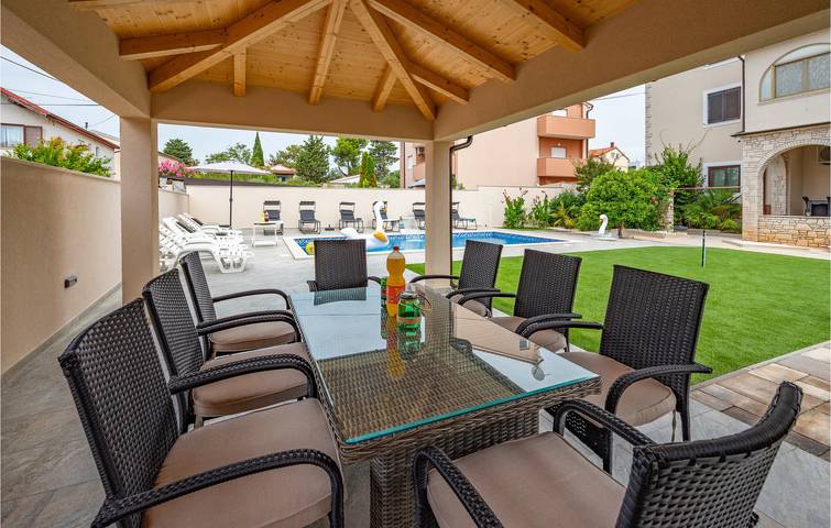 Ferienwohnung für 2 Personen, mit Terrasse in Medulin - 4