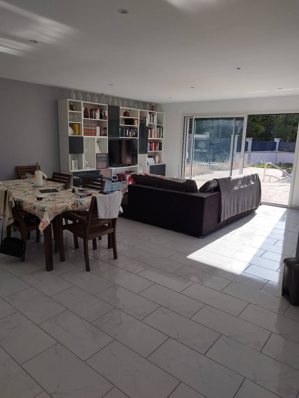 Bright house with pool and terrace in L'Isle-sur-la-Sorgue, Vaucluse