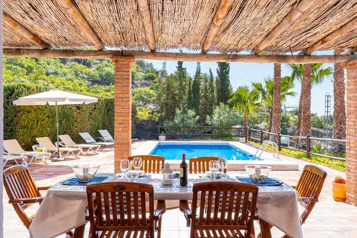 Ferienhaus für 6 Personen, mit Balkon und Pool in Torrox - 3