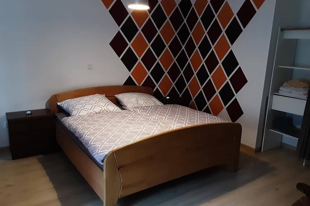 Ganze Wohnung, Ferienwohnung umgeben von Laubwald und Weide in Werpeloh, Emsland