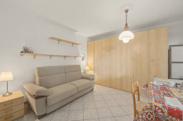 Entire apartment, Apartment 'Peak De Viou Aosta' with Balcony and Wi-Fi in Aosta, Wallisian Alps