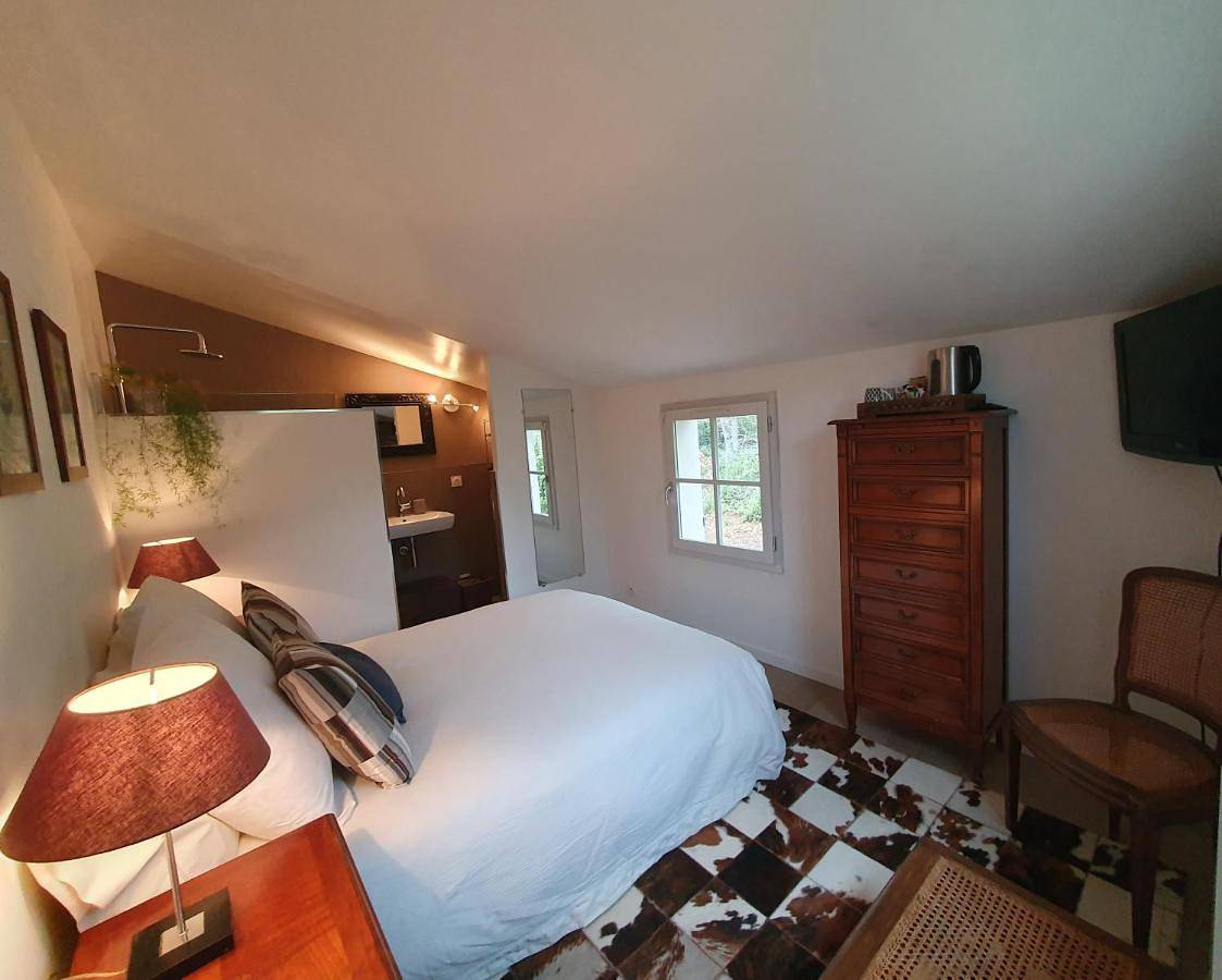Double Room in Aix-en-Provence, Région d'Aix-en-Provence