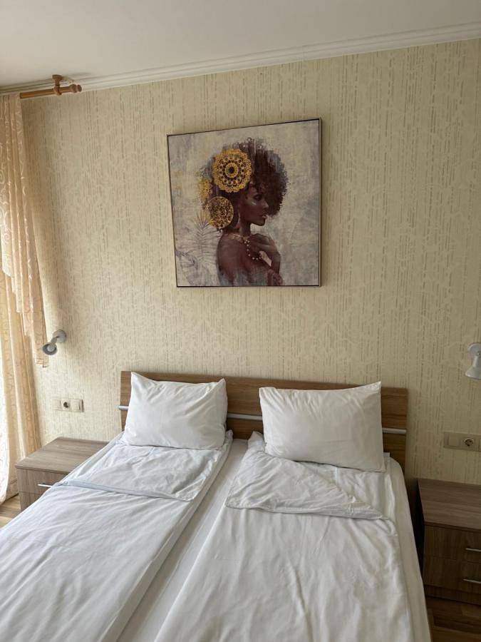 Ferienwohnung für 4 Personen, mit Pool und Garten sowie Ausblick in Varna - 4