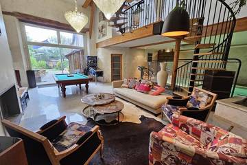 Gîte pour 4 personnes, avec piscine et jardin dans Marne