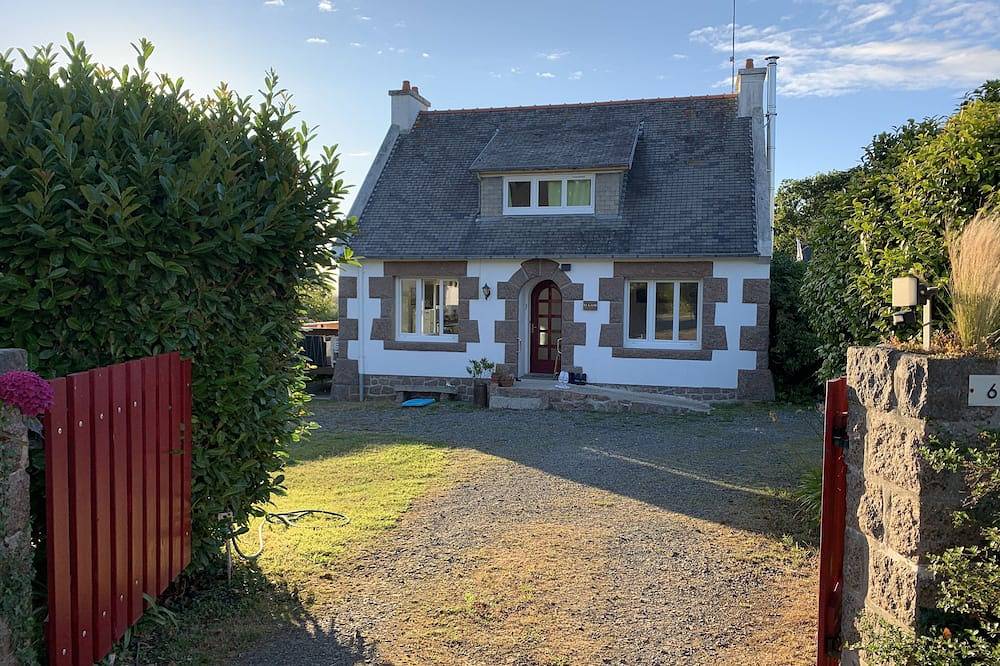 Tregastel in der Nähe von Ploumanach Côte de Granit Rose: Haus für 6/8 Personen in Trégastel, Rosa Granitküste