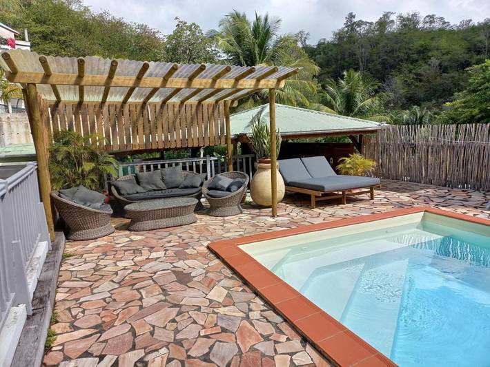 Casa de vacaciones para 4 personas, con jardín y piscina - 1