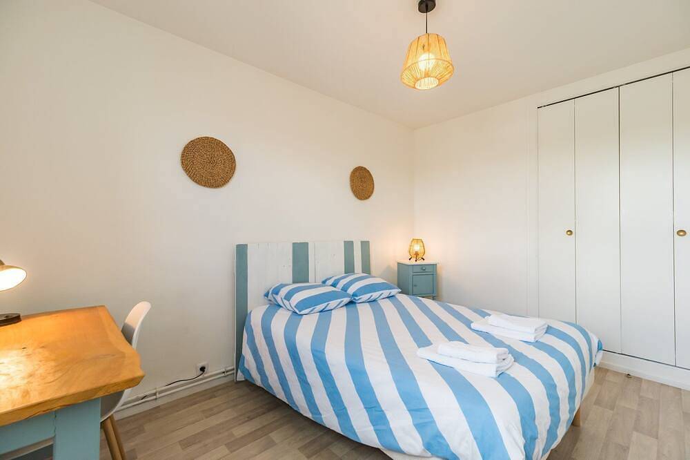 Appartement entier, Spacieux appartement à Guingamp - 6 personnes in Guingamp, Région de Guingamp