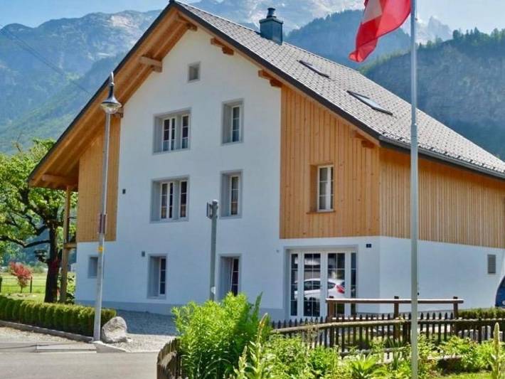 Ferienwohnung für 5 Personen, mit Balkon und Garten in Meiringen
