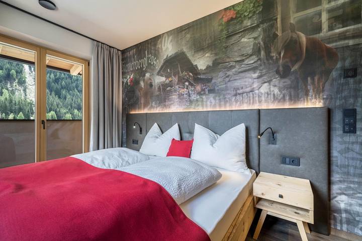 Ferienwohnung für 2 Personen, mit Garten und Seeblick sowie Balkon in Südtirol - 2