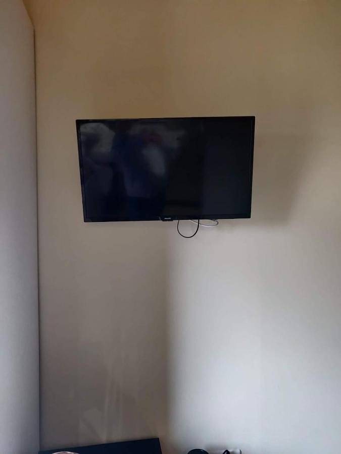 Gîte pour 2 personnes, avec terrasse et piscine à Lumbin