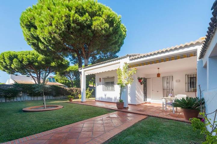 Chalet pour 5 personnes, avec jardin et piscine