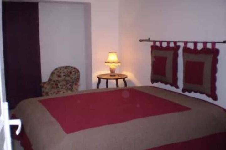 Location de vacances pour 12 personnes, avec jardin à Creysse - 3