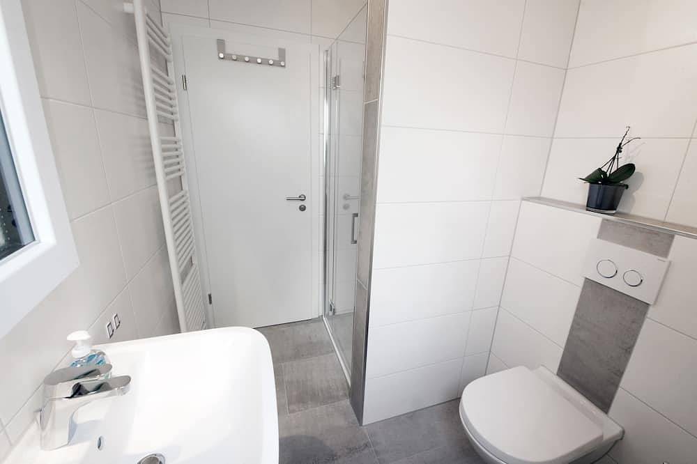 Ganze Wohnung, Moderne Ferienwohnung in Öhringen mit idealer Anbindung zur Autobahn in Öhringen, Hohenlohe