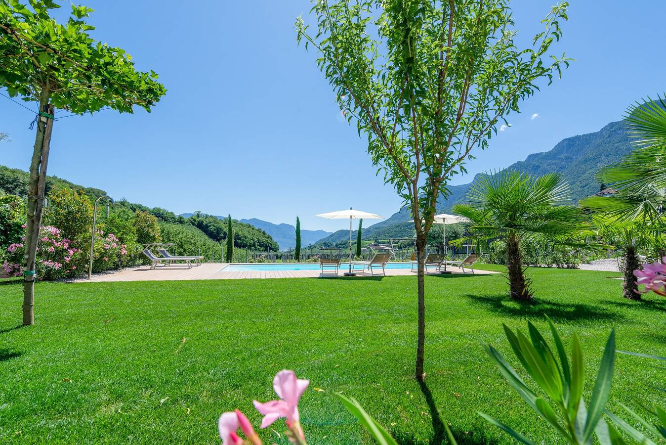 Ganze Wohnung, Apartment 'Kardonighof Mazzon' mit Poolblick in Kalterer See, Kaltern an der Weinstraße