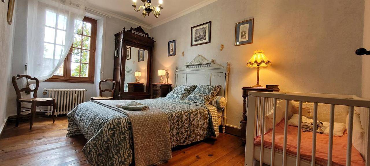 Four-Bedroom House in Terrasson-Lavilledieu, Périgord Noir