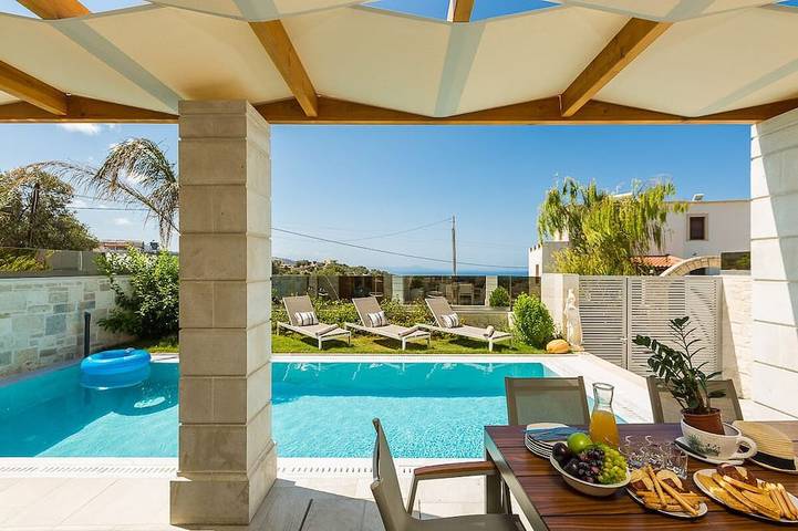 Ferienhaus für 6 Personen, mit Whirlpool und Garten