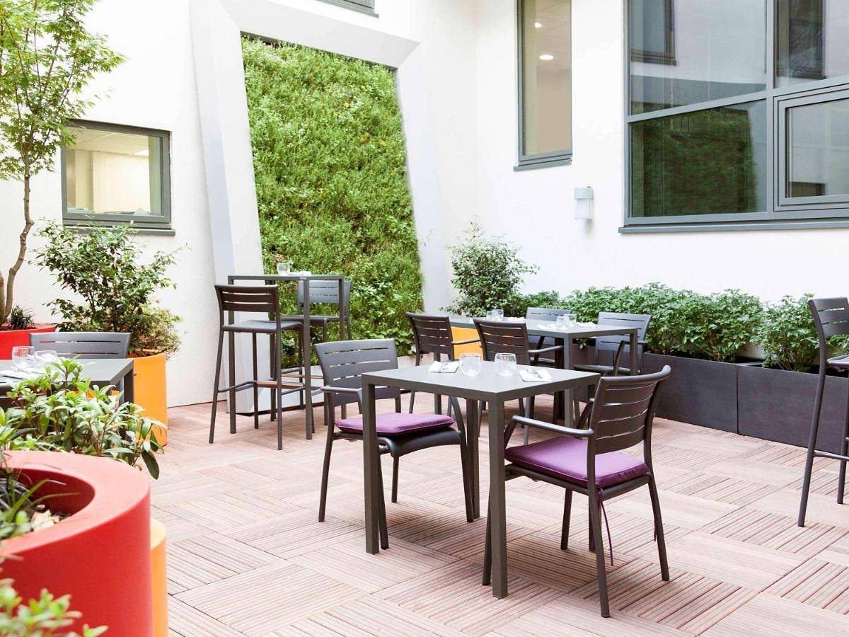 Executive Room with 1 Double Bed in Saint-Denis, Seine-Saint-Denis