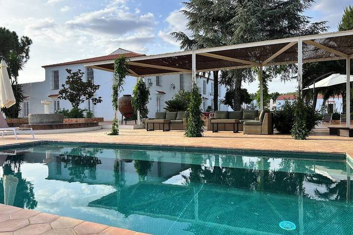 Chalet para 22 personas, con jardín - 1