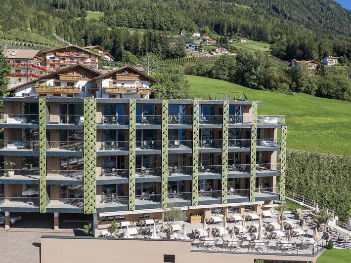 Hotel für 2 Personen, mit Ausblick und Garten in Schenna
