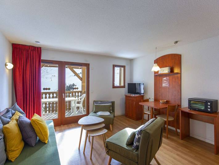 Gîte pour 3 personnes, avec balcon et piscine dans La Mongie - 2