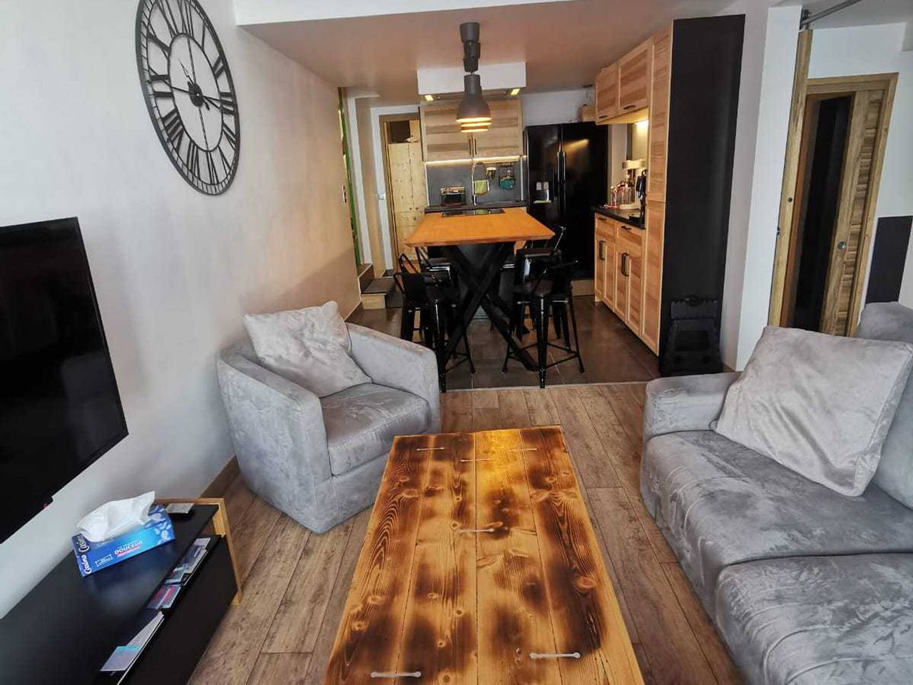 Geheel appartement, Renovated 3-room apartment, 6/7 pers, balcony near center in Les Arcs, Bourg-Saint-Maurice