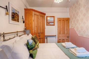 Glamping for 7 People in Hawes, North Yorkshire, Photo 2