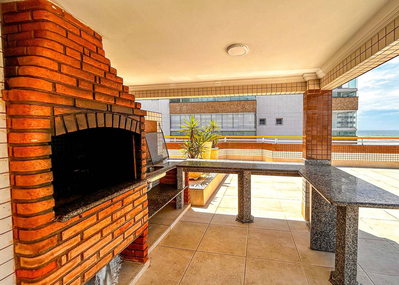 Ganze Wohnung, Ferienwohnung für 6 Personen mit Terrasse in Vila Caiçara, Praia Grande