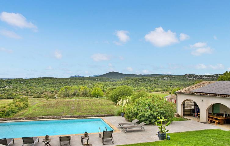 Location de vacances pour 14 personnes, avec piscine et terrasse à Sauve - 4