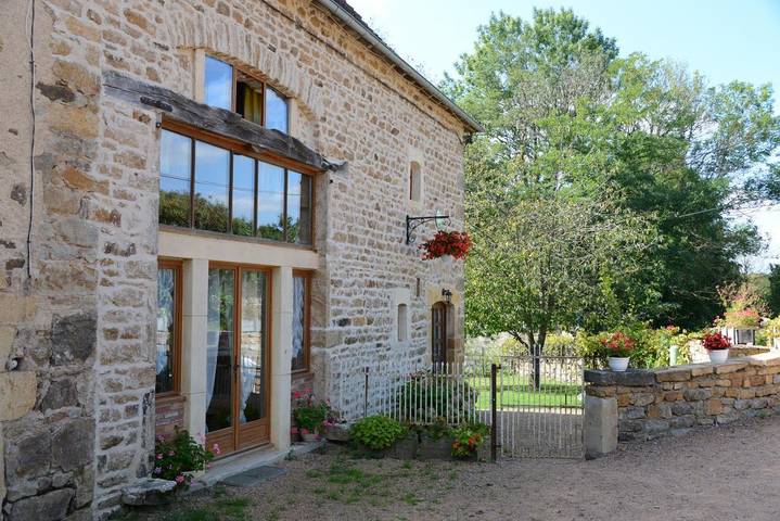 Gîte de Conche in Dyo, Région de Charolles