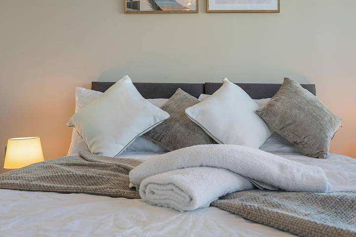 Entire apartment, Brighton Central Long Stay Stunning Seaview Apartment in Brighton, Sussex