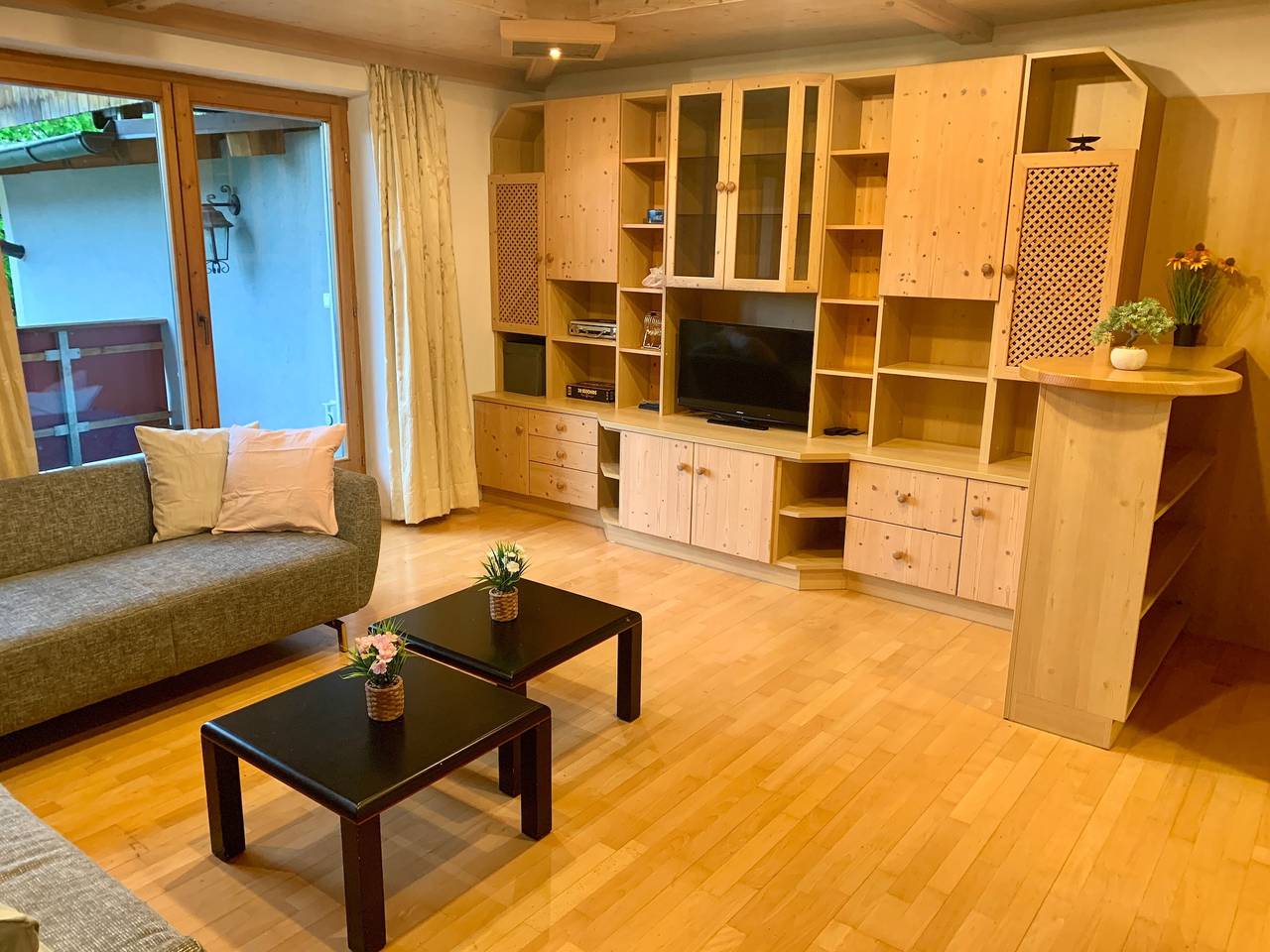 Geheel appartement, Appartement 'Auner Top 1' met uitzicht op de bergen, eigen terras en draadloos internet in Westendorf (Tirol), Kaisergebirge