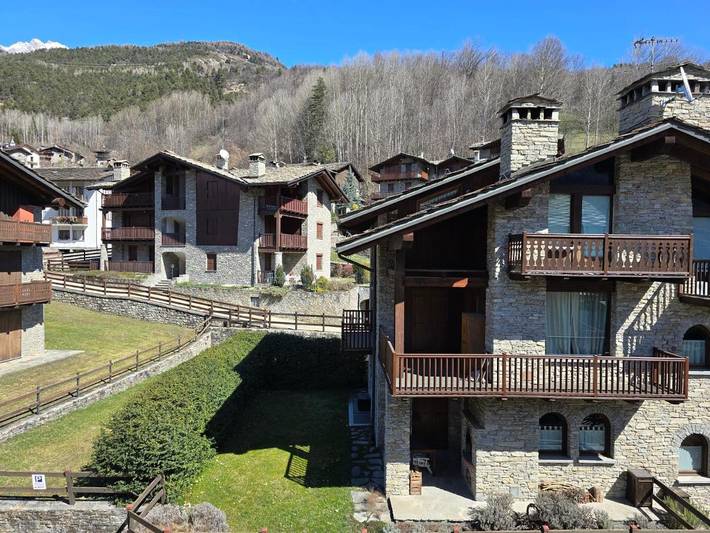 Gîte pour 4 personnes, avec vue dans Morgex