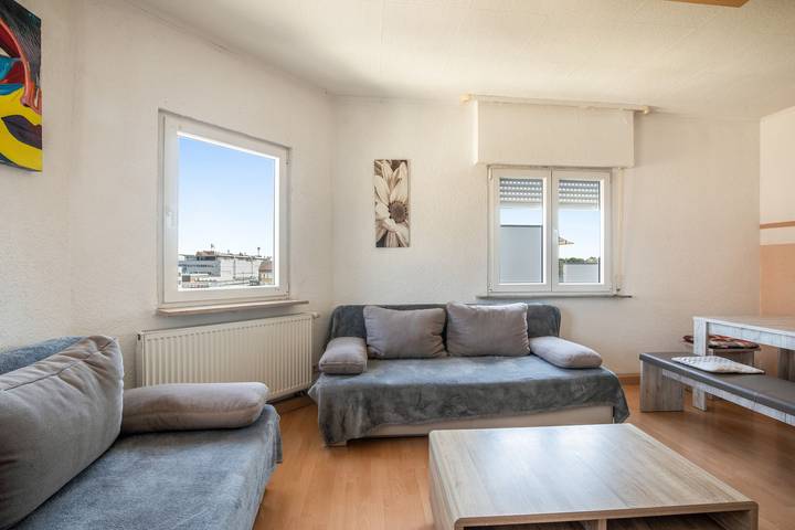 Apartamento entero, Apartamento "Estiloso en Fellbach" con balcón y wifi in Fellbach, Distrito de Rems-Murr
