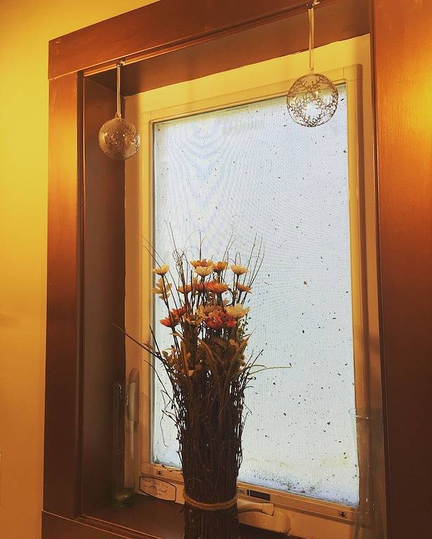 Alberta Arts Winziger roter Edelstein in Portland, Multnomah County