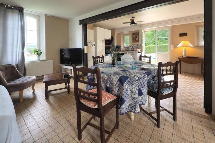 Location de vacances pour 4 personnes, avec terrasse et jardin, animaux acceptés à Marcilly-sur-Eure - 2