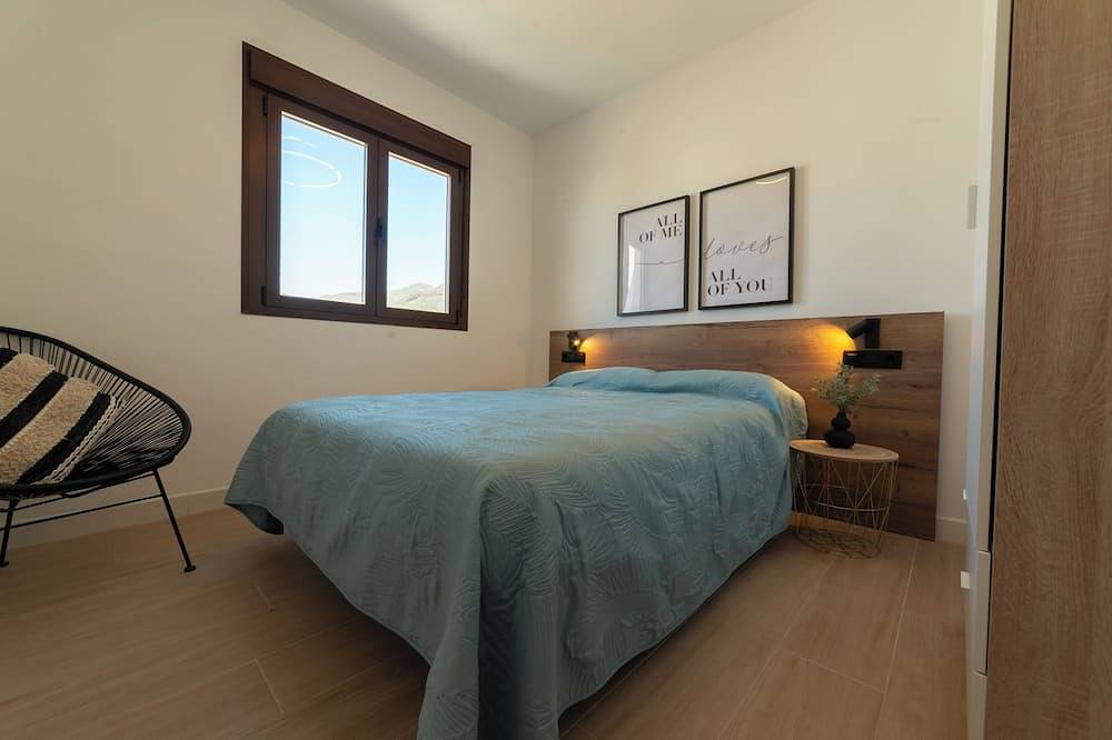 Mediterranean calm, cozy home with terrace in residential complex with pool in San José (Almeria), Níjar